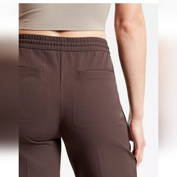 Athleta Endeavor Straight Leg Pant Walnut Brown Size 16 - Picture 15 of 16